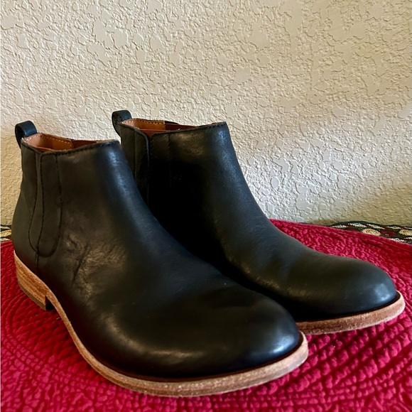Kork-Ease Velma Black Leather Ankle Boots Size 7 - Picture 3 of 6
